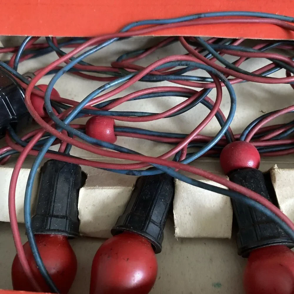 Vintage Christmas NOMA LITES 2 Wire Light Strand w Bead Original Box
